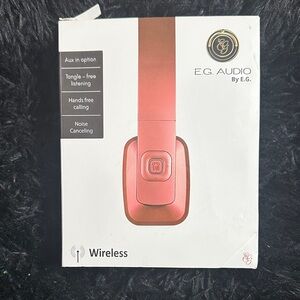 E.G. Audio Wireless Headphones- Rose Gold